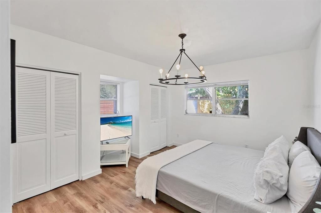 For Sale: $475,000 (3 beds, 2 baths, 1440 Square Feet)