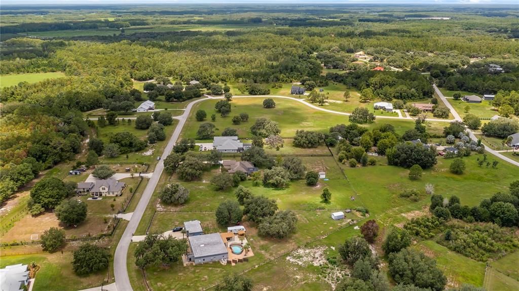 На продажу: $135,000 (1.42 acres)