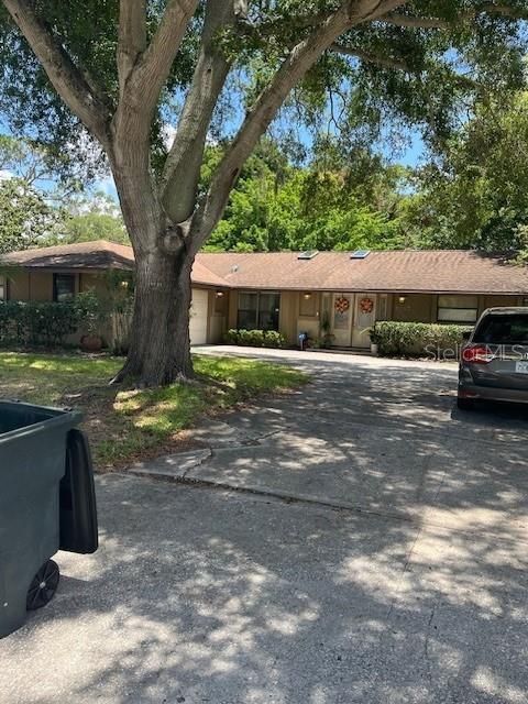 For Rent: $3,600 (3 beds, 2 baths, 2200 Square Feet)