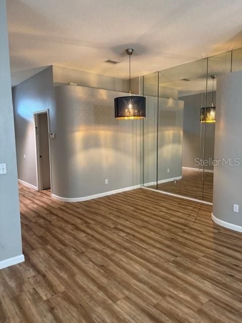 For Rent: $3,195 (2 beds, 2 baths, 1694 Square Feet)