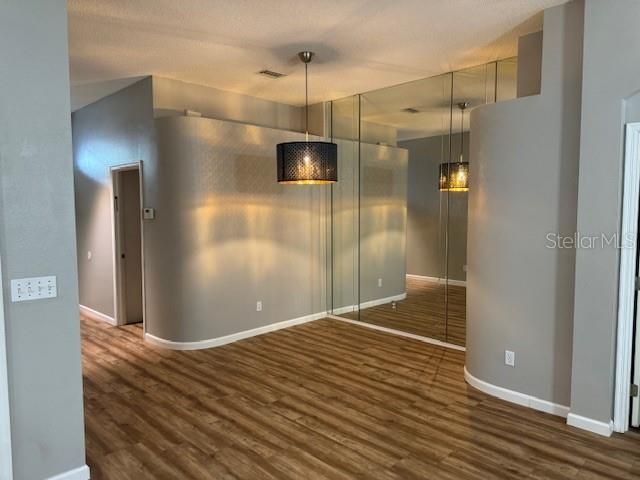 For Rent: $3,195 (2 beds, 2 baths, 1694 Square Feet)