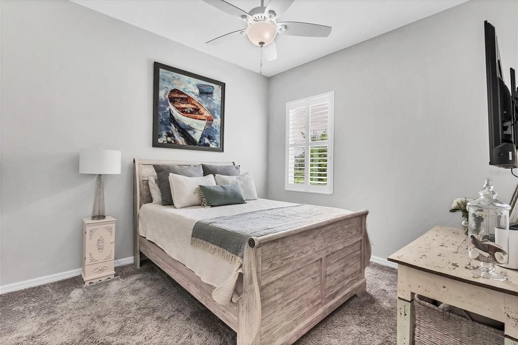 Active With Contract: $875,000 (3 beds, 3 baths, 2560 Square Feet)