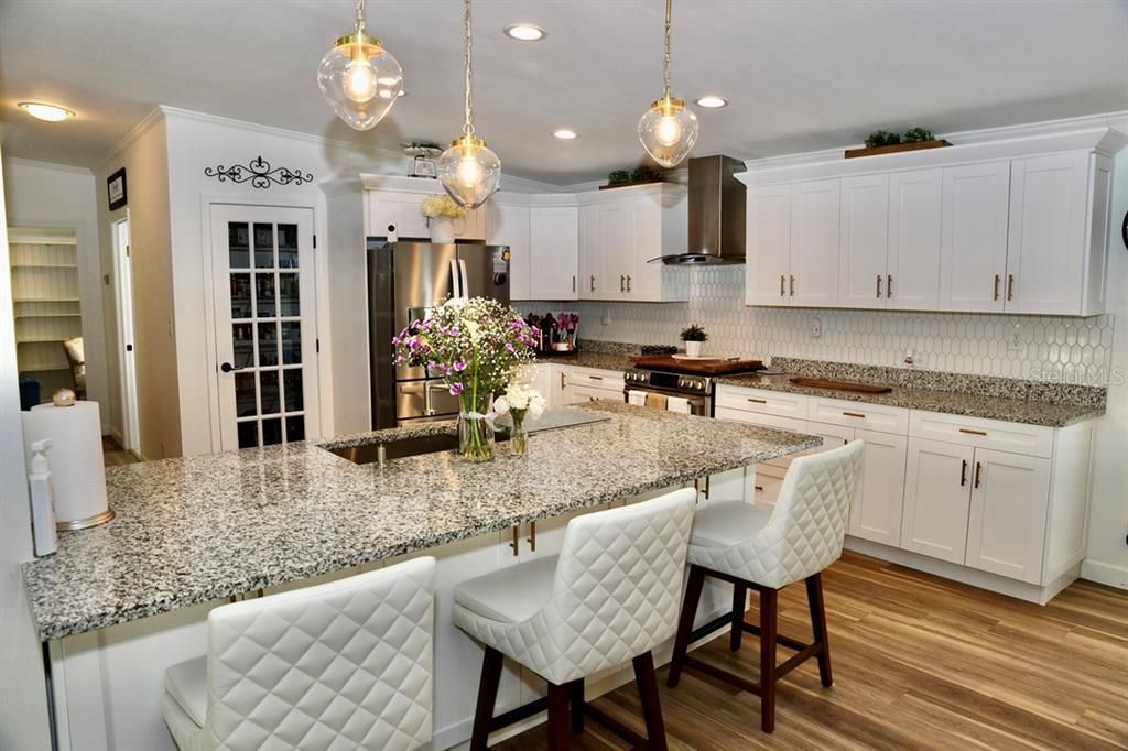 Kitchen with Island