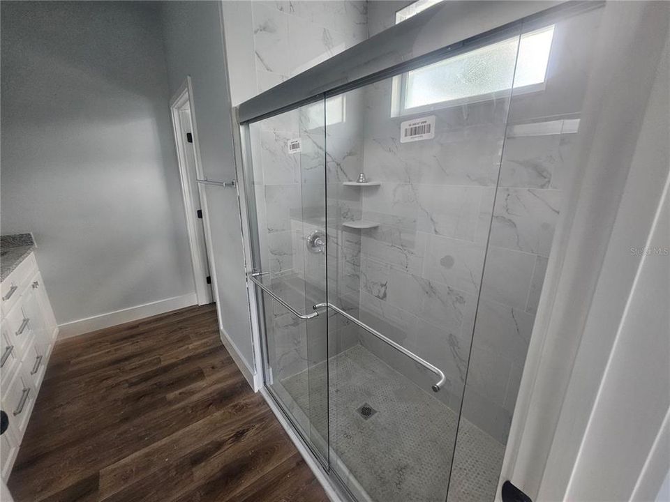 792 S Cedar Ave Primary Ensuite with Double Sinks