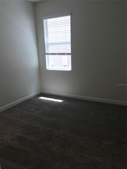 For Rent: $2,700 (3 beds, 2 baths, 1979 Square Feet)