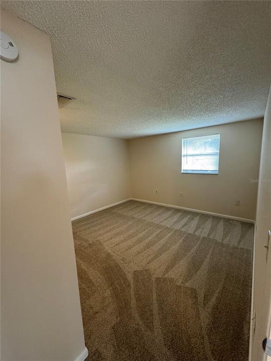 For Rent: $1,599 (2 beds, 1 baths, 800 Square Feet)