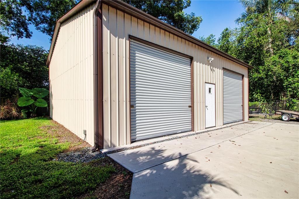 Big garage for storage. Also has power!