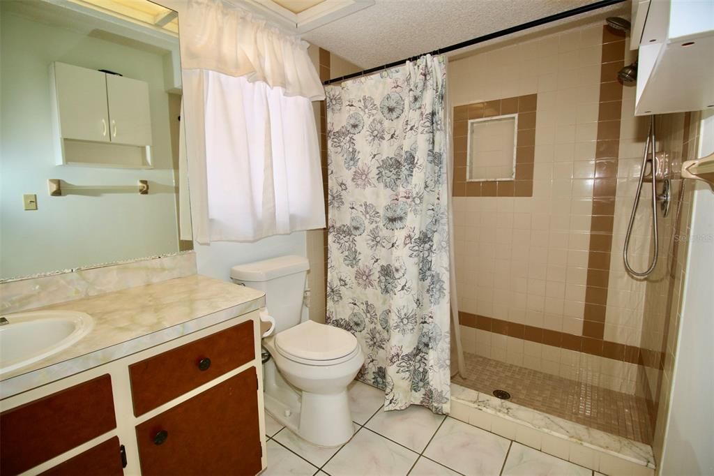 待售: $289,900 (3 贝兹, 2 浴室, 1504 平方英尺)