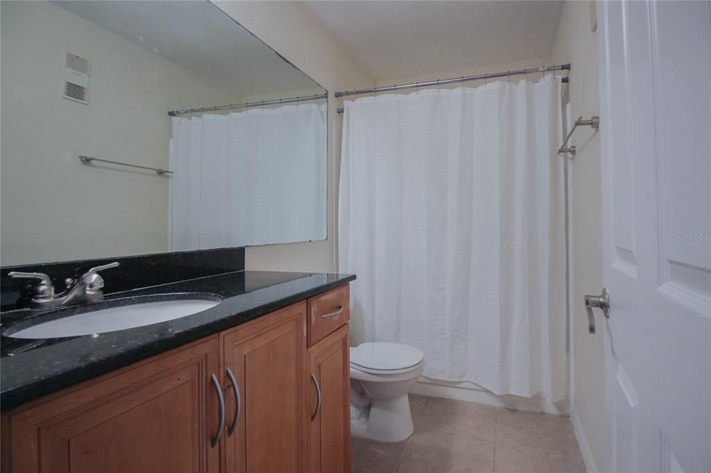 For Rent: $2,150 (3 beds, 2 baths, 1210 Square Feet)