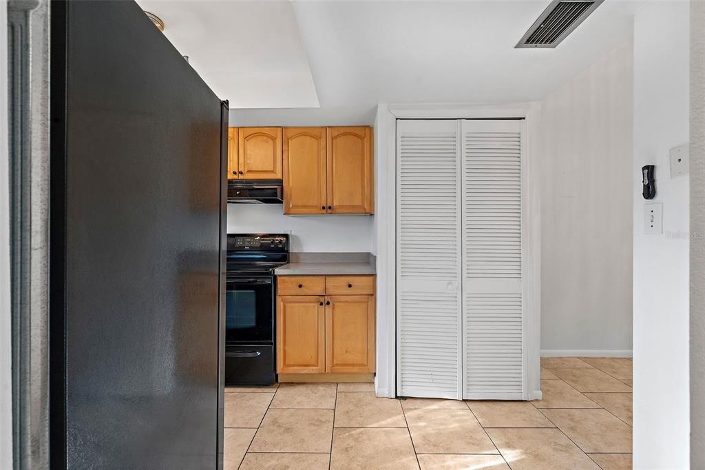 For Sale: $234,900 (2 beds, 2 baths, 1020 Square Feet)