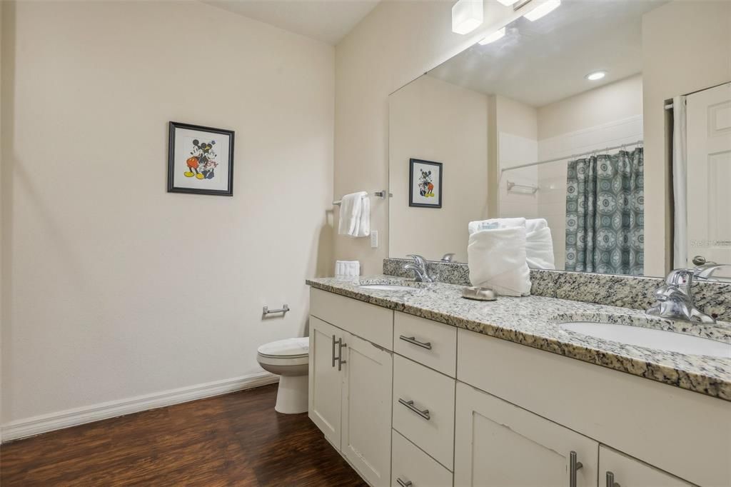 Active With Contract: $309,900 (3 beds, 2 baths, 1300 Square Feet)