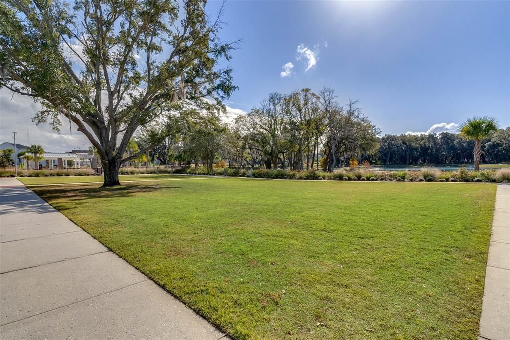 Active With Contract: $1,650,000 (4 beds, 3 baths, 3589 Square Feet)