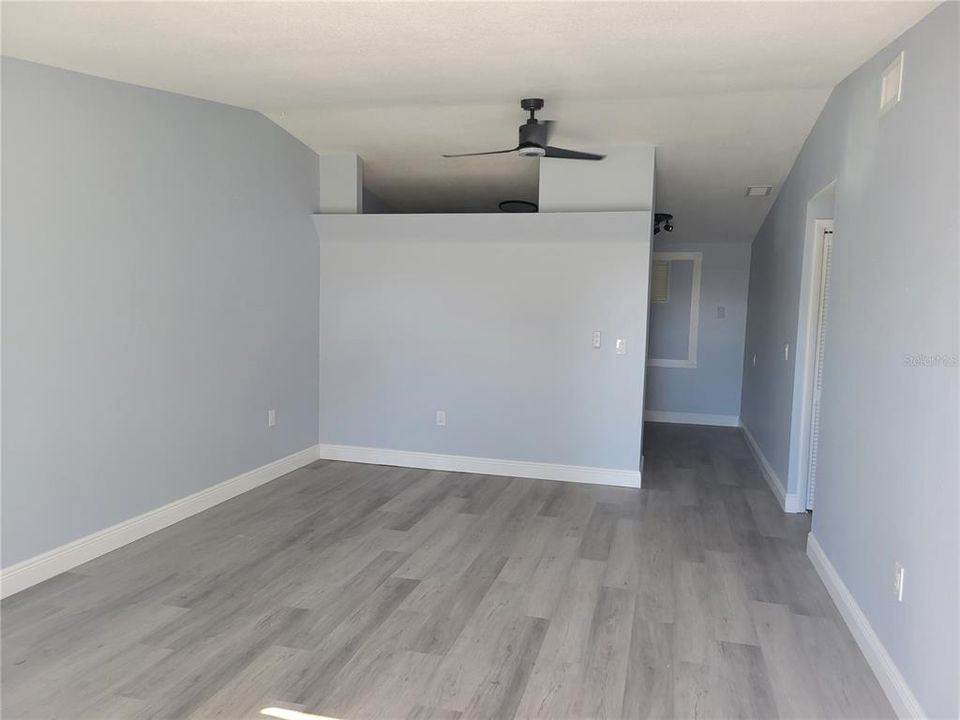 Active With Contract: $400,000 (0 beds, 0 baths, 2031 Square Feet)