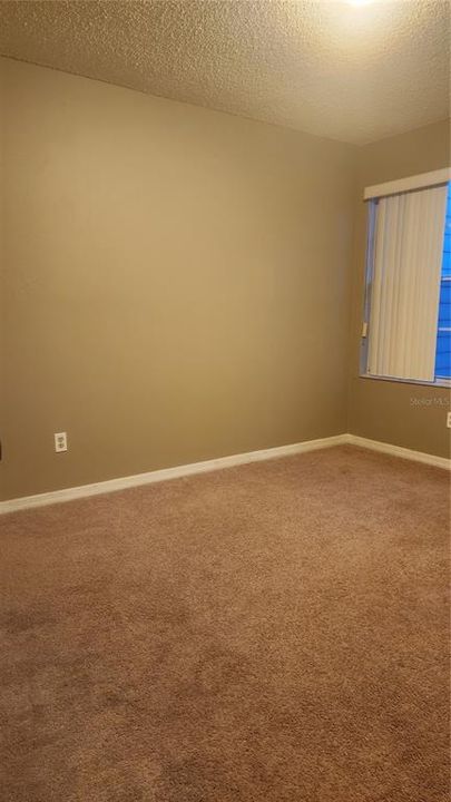 For Rent: $1,900 (3 beds, 2 baths, 1287 Square Feet)