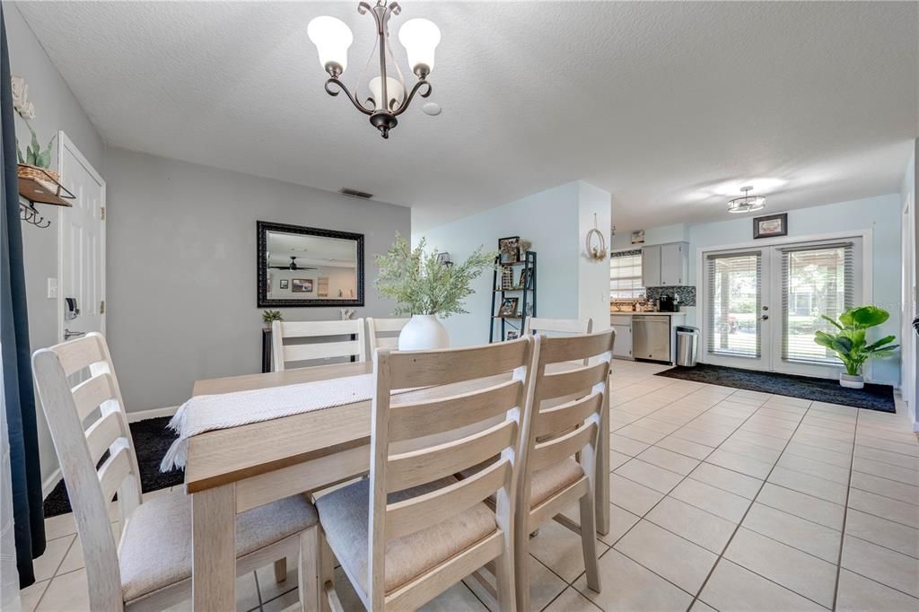 For Sale: $369,900 (3 beds, 2 baths, 1352 Square Feet)
