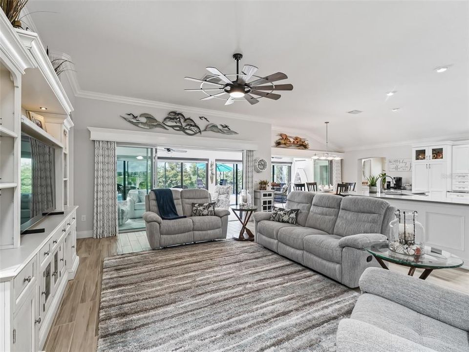 Active With Contract: $1,195,000 (3 beds, 3 baths, 2305 Square Feet)