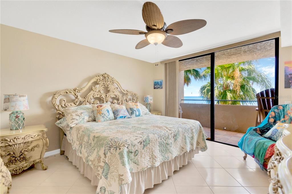 Fit for a King/Queen is this spacious master bedroom suite.  Always with a spectacular view and swaying palms for that tropical paradise feel.