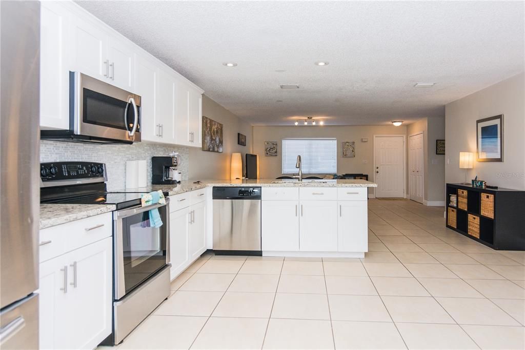 For Sale: $539,900 (3 beds, 2 baths, 1580 Square Feet)