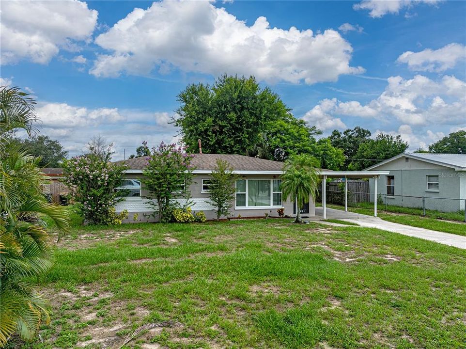 For Sale: $229,000 (3 beds, 1 baths, 1030 Square Feet)