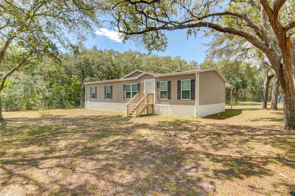 Active With Contract: $205,000 (3 beds, 2 baths, 1404 Square Feet)