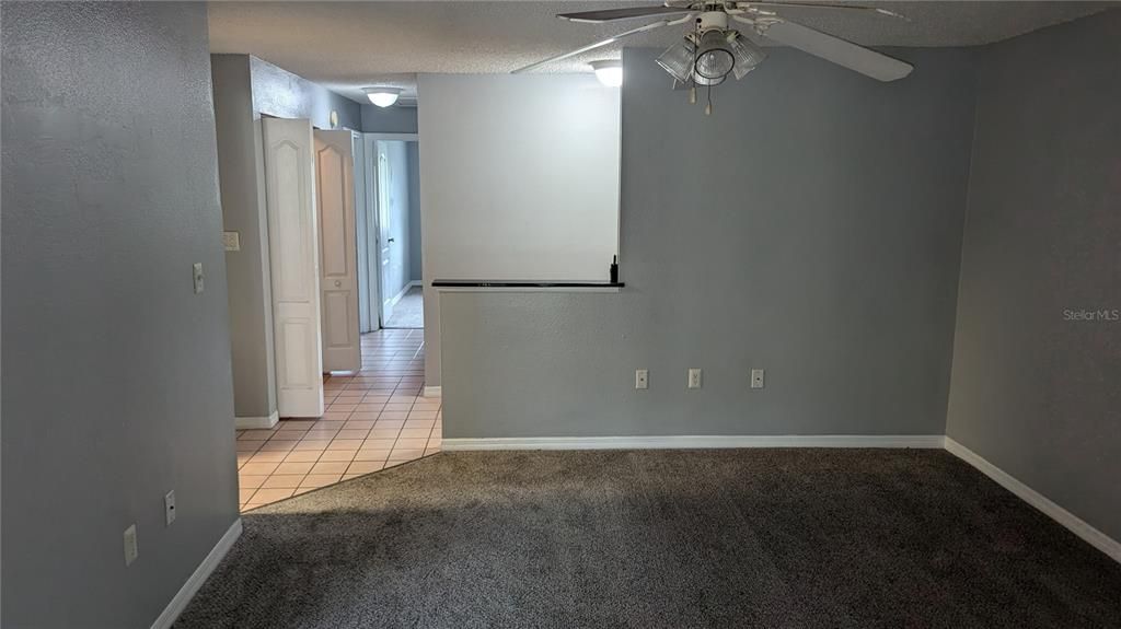 For Sale: $205,000 (2 beds, 2 baths, 1021 Square Feet)