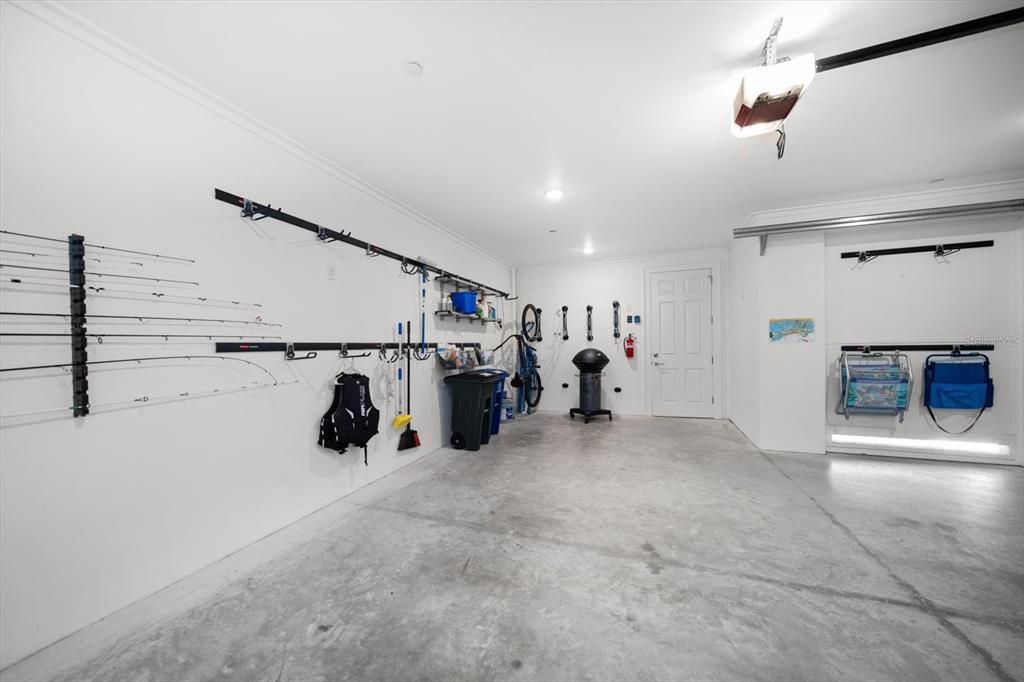 Garage with extra space