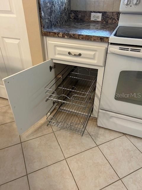 Countertop in Kitchen