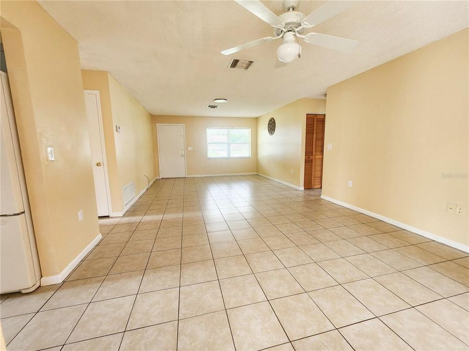 For Sale: $245,000 (3 beds, 2 baths, 1455 Square Feet)