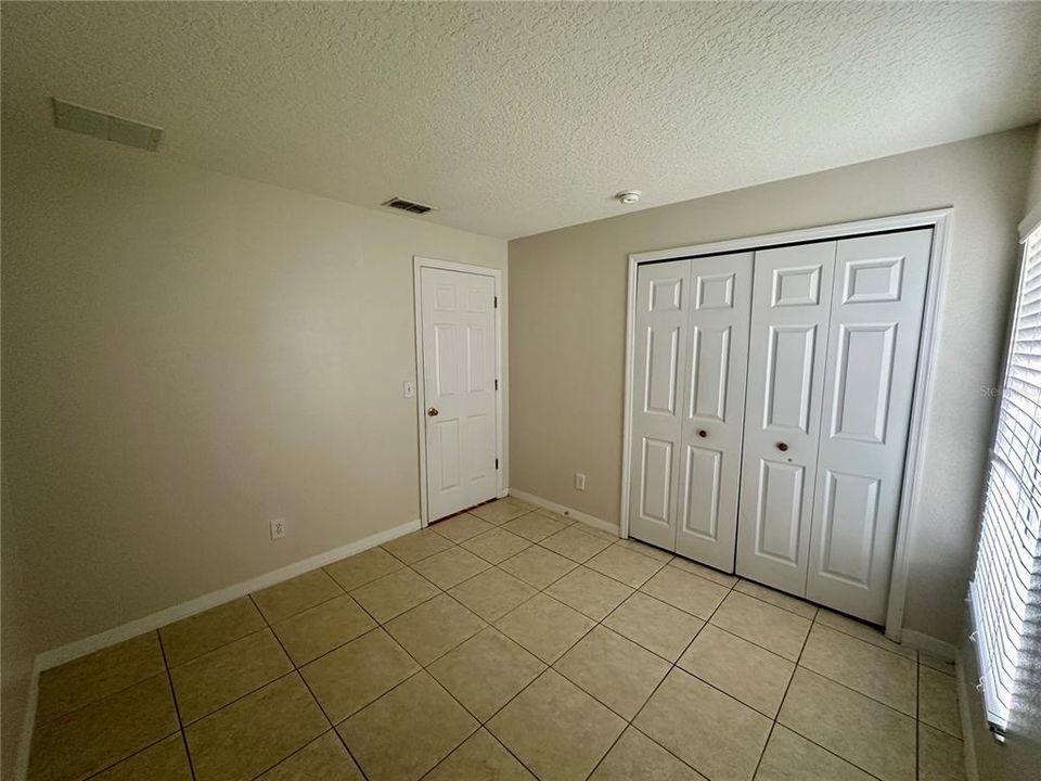 For Rent: $2,500 (4 beds, 3 baths, 1940 Square Feet)