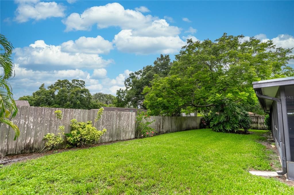 For Sale: $585,000 (4 beds, 2 baths, 2063 Square Feet)