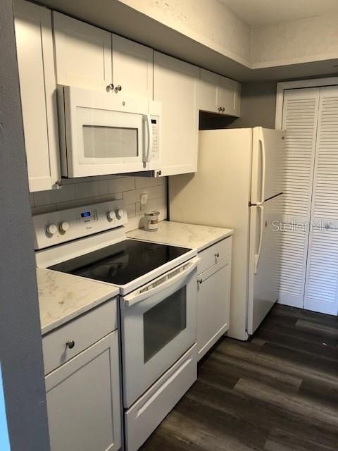 For Rent: $1,600 (2 beds, 2 baths, 1242 Square Feet)