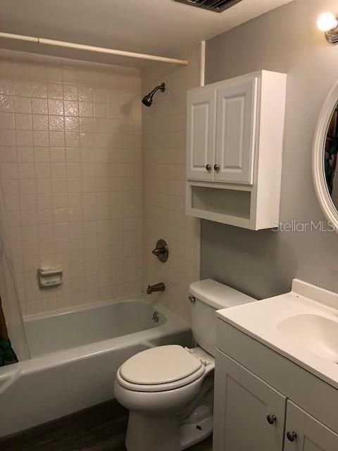 For Rent: $1,600 (2 beds, 2 baths, 1242 Square Feet)