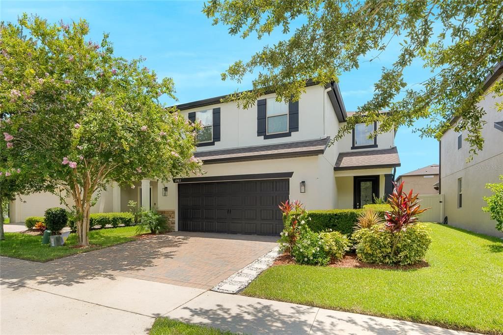 Active With Contract: $579,000 (4 beds, 2 baths, 2448 Square Feet)