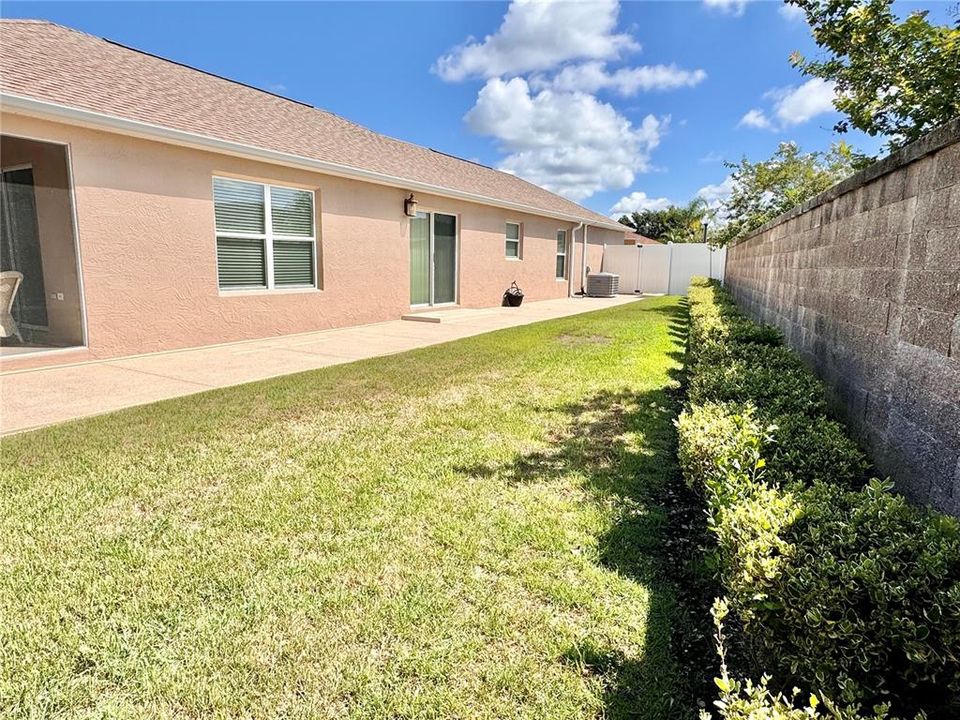 For Sale: $425,000 (3 beds, 2 baths, 1493 Square Feet)