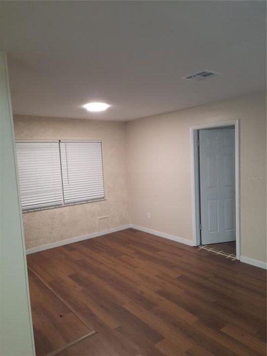 For Rent: $2,450 (3 beds, 2 baths, 2015 Square Feet)