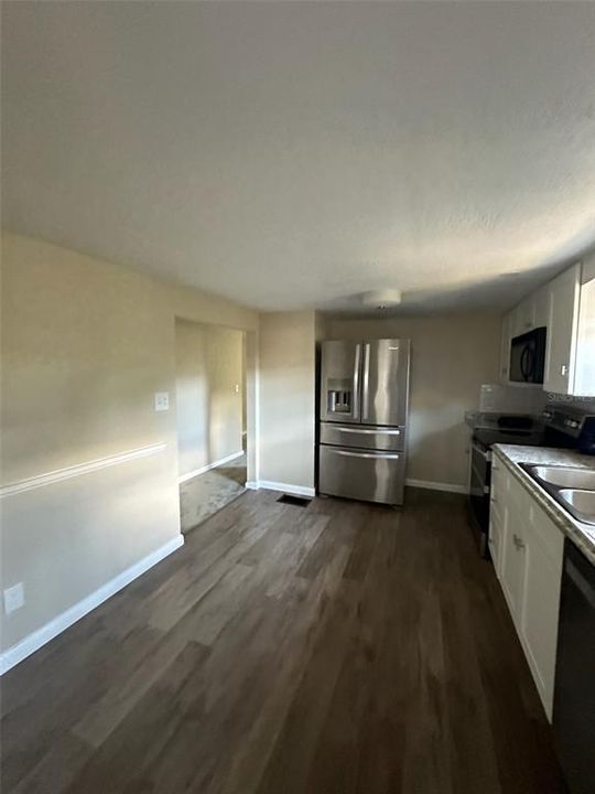 For Sale: $233,100 (2 beds, 2 baths, 654 Square Feet)