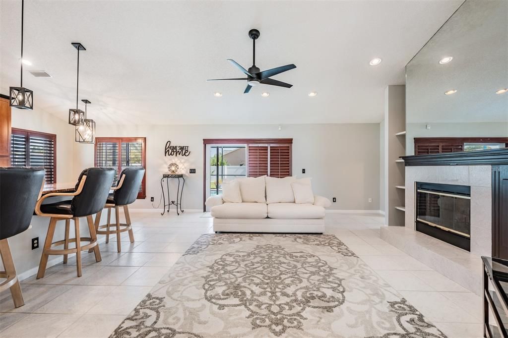 Family room/kitchen with fireplace