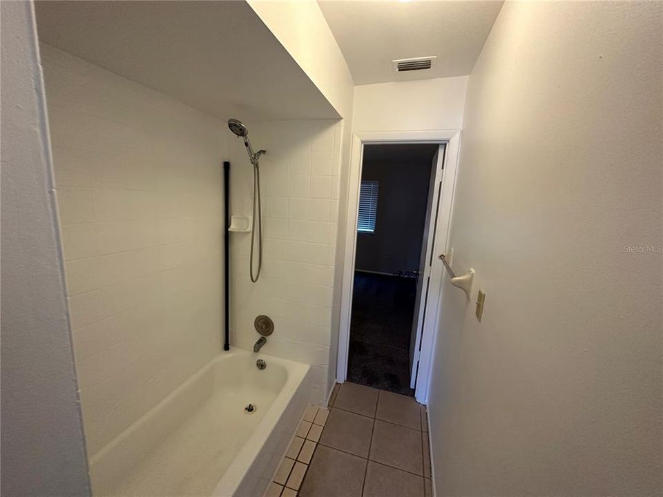 For Rent: $1,640 (2 beds, 2 baths, 960 Square Feet)