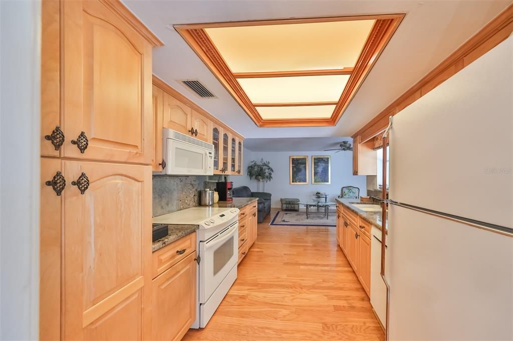 For Sale: $650,000 (4 beds, 2 baths, 1784 Square Feet)