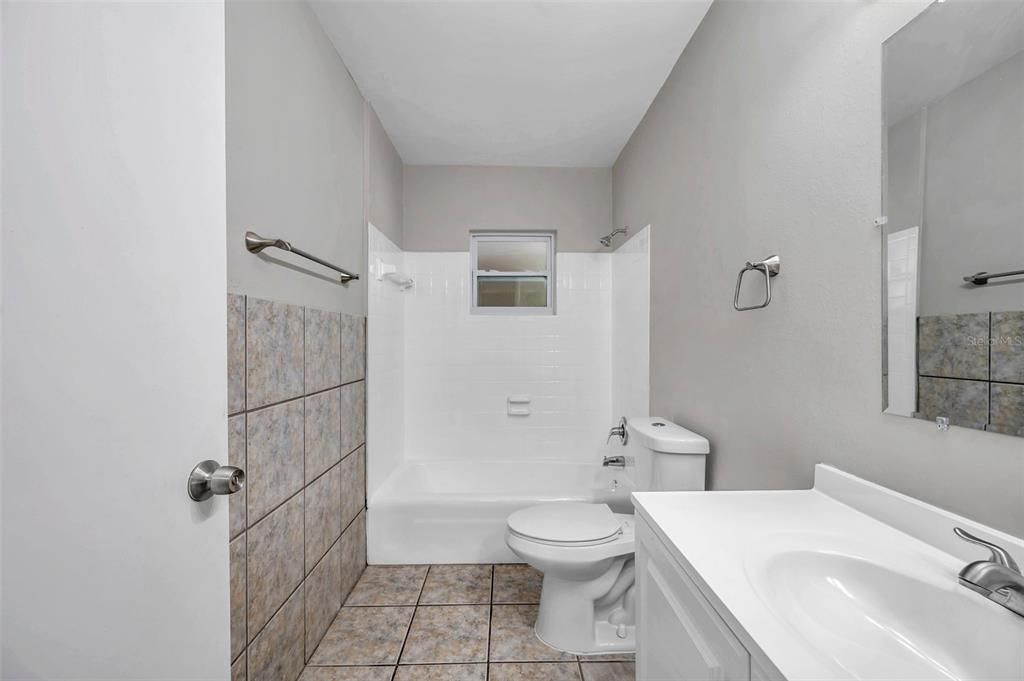 待售: $464,500 (3 贝兹, 2 浴室, 1626 平方英尺)