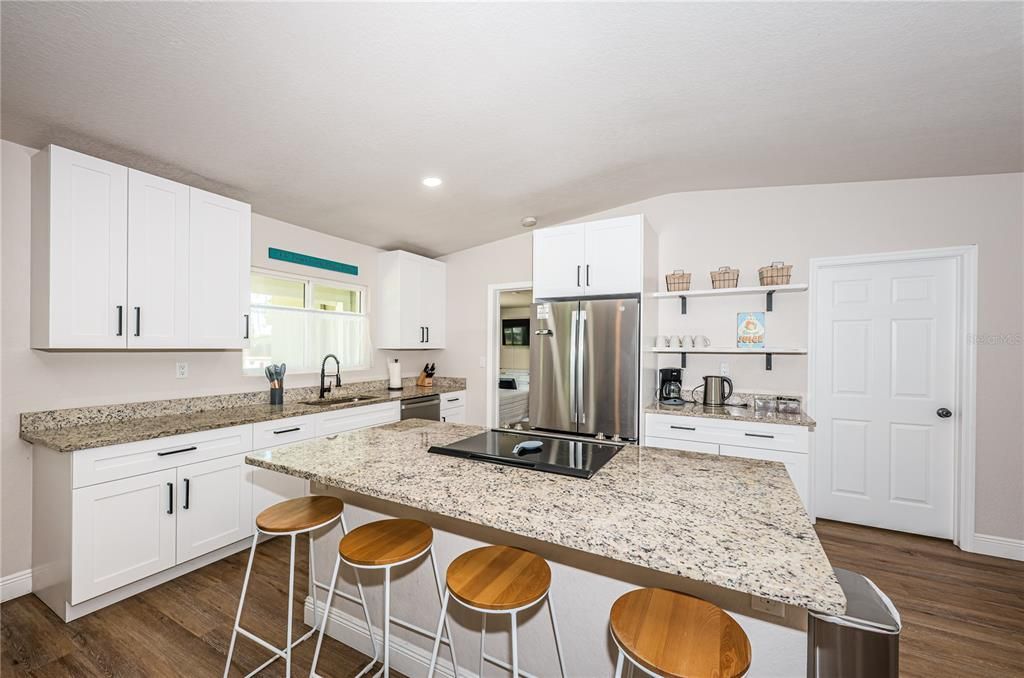 For Sale: $424,900 (3 beds, 2 baths, 1644 Square Feet)