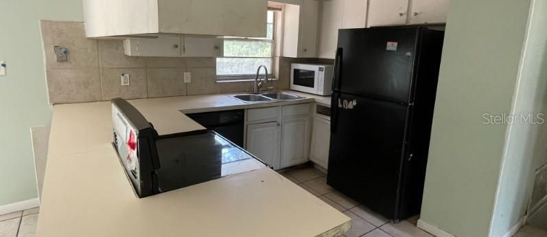For Sale: $239,900 (3 beds, 2 baths, 1313 Square Feet)