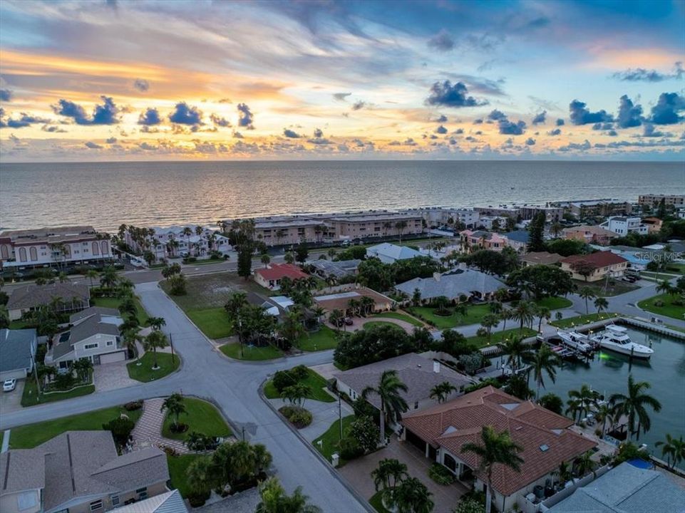 For Sale: $2,250,000 (4 beds, 2 baths, 2214 Square Feet)