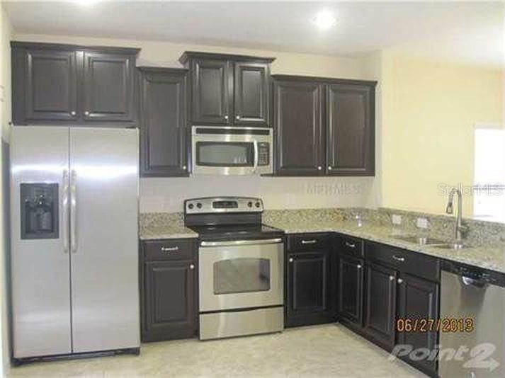 For Rent: $2,600 (5 beds, 3 baths, 2180 Square Feet)