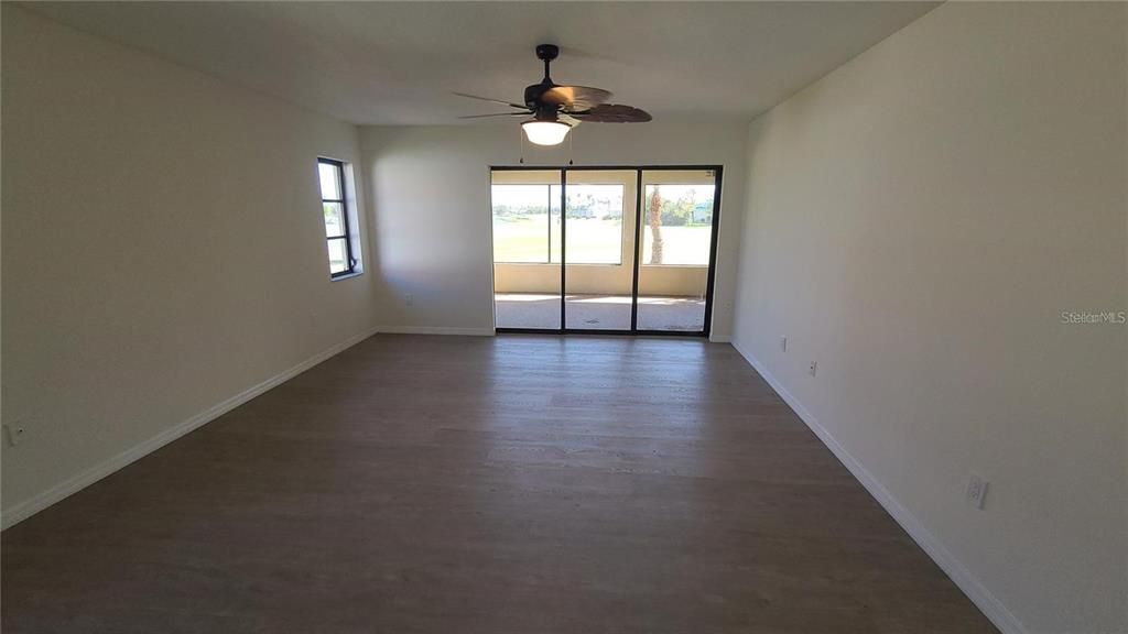 For Rent: $2,800 (3 beds, 2 baths, 2308 Square Feet)