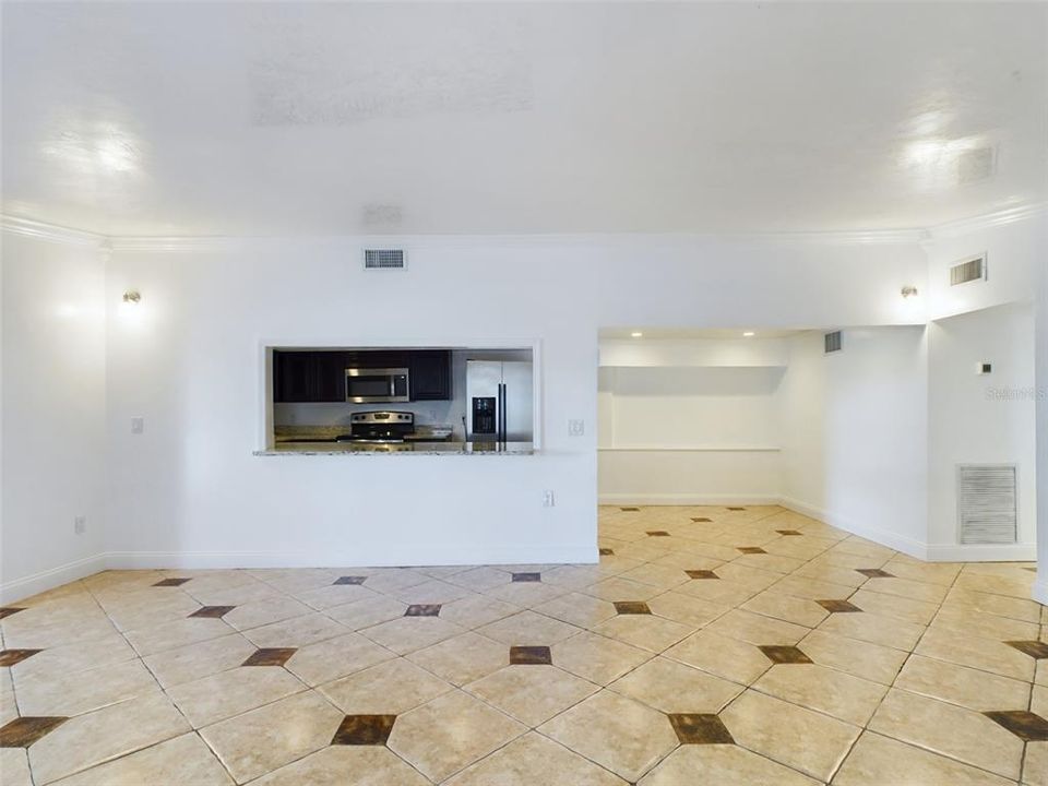 Active With Contract: $249,900 (4 beds, 2 baths, 1343 Square Feet)