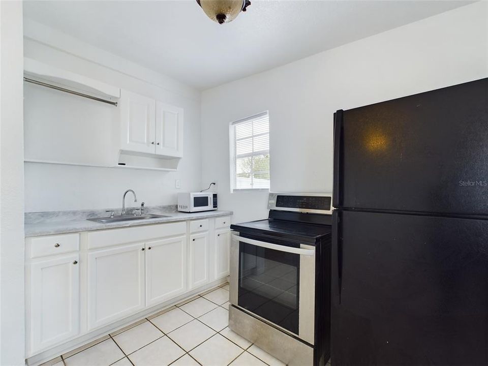 For Sale: $259,900 (4 beds, 2 baths, 1343 Square Feet)