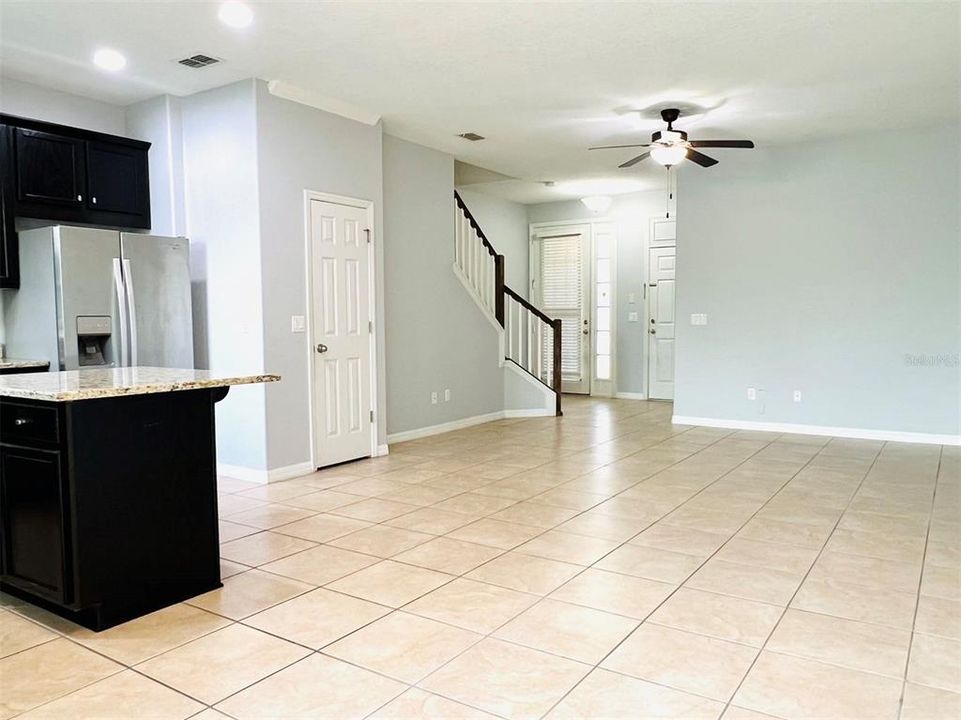 For Sale: $299,000 (3 beds, 2 baths, 1363 Square Feet)