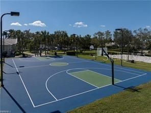 Activo con contrato: $399,900 (3 camas, 2 baños, 1926 Pies cuadrados)