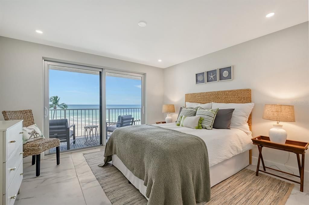 Guest bedroom with Gulf view
